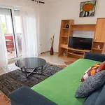 Apartament With Parking Space Lopar, Rab - 22674 *