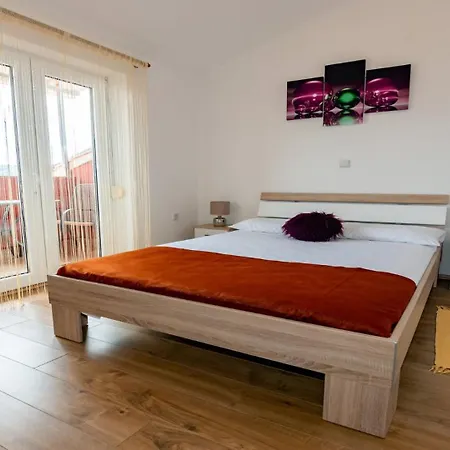Appartamento With Parking Space Lopar, Rab - 22674 *