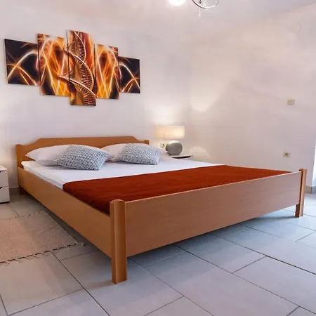 Appartamento With Parking Space Lopar, Rab - 22674