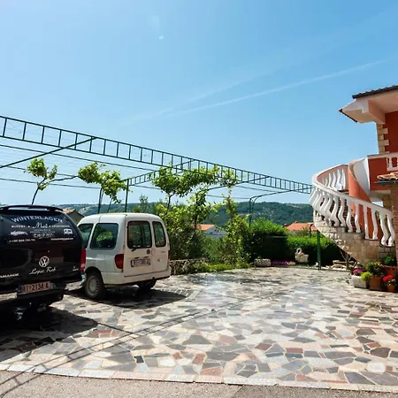 With Parking Space Lopar, Rab - 22674 Апартаменты