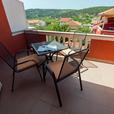 Апартаменты With Parking Space Lopar, Rab - 22674