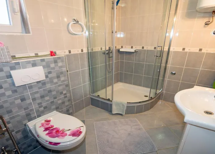 Апартаменты With Parking Space Lopar, Rab - 22674 Лопар